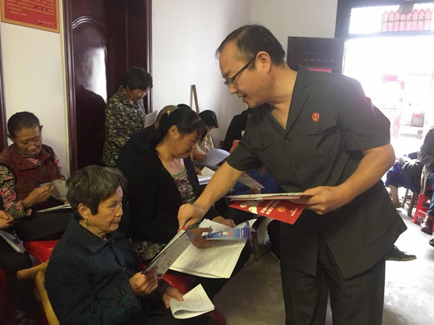 强宣传：营造除恶务尽强大声势2.jpg