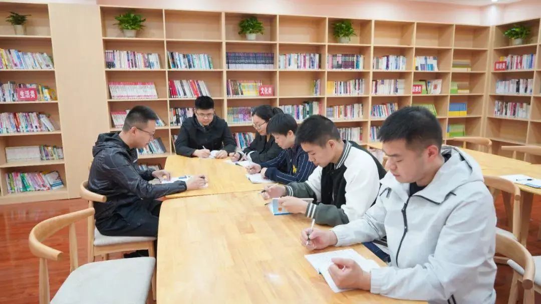 微信图片_20230129140539.jpg